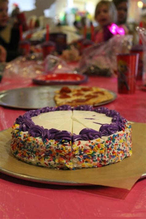 Throw A Stress Free Birthday Party With Chuck E Cheese
