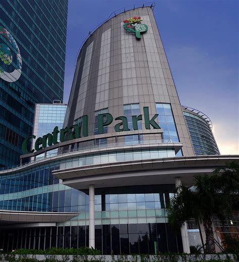 Self parking and free wifi in public areas are available at this apartment building. Central Park Jakarta