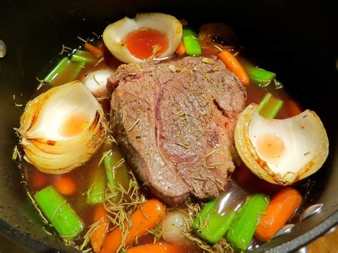 The Pioneer Woman S Perfect Pot Roast Everyday Cooking Adventures