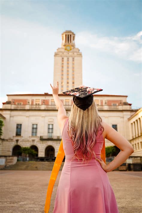 University Of Texas Graduation Pictures Ut Austin Graduation Photos