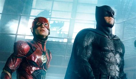 Batfleck Returns Ben Affleck Will Play Batman Again In The Flash Film