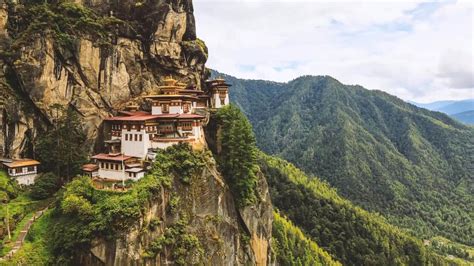 Top Reasons To Visit Bhutan Why Visit Bhutan