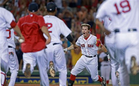 Red Sox Walk Off With Win Over White Sox The Boston Globe