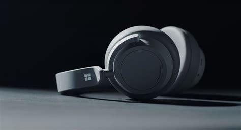 Microsoft Announced Its New Surface Noise Canceling Headphones