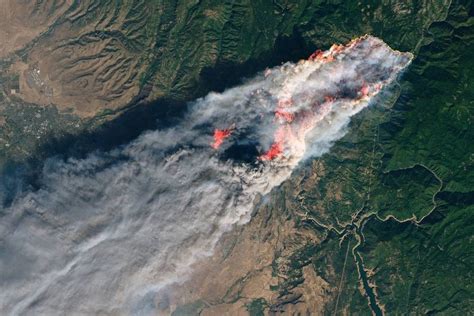 Nasa Shares High Resolution Satellite Images Of Californias Camp