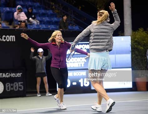 Maria Sharapova And Chelsea Handler Attend The Maria Sharapova And