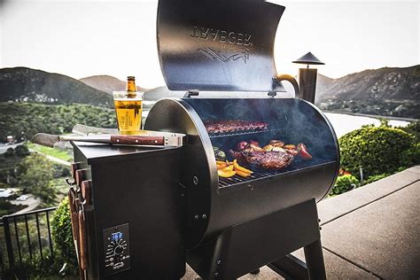The pro 22 also doesn't connect to. Traeger Pro Series 22 Pellet Grill Review - [Updated ...