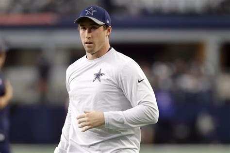 Cowboys Injury Update Sean Lee Only Player Not At Tuesdays Walk