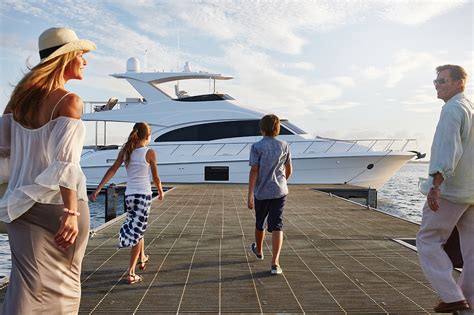 Top 5 Reasons To Charter a Yacht with Grandchildren
