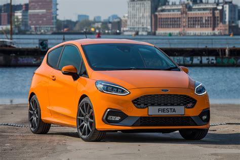 New Range Topping Ford Fiesta St Performance Edition Revealed Auto