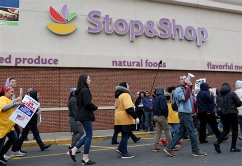 Stop And Shop Strike Cost Company About 100 Million Boston Herald
