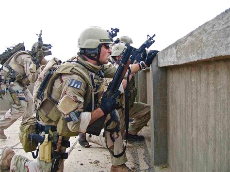 Seal Team 3 Delta Platoon On Rooftop During A Firefight In Eastern