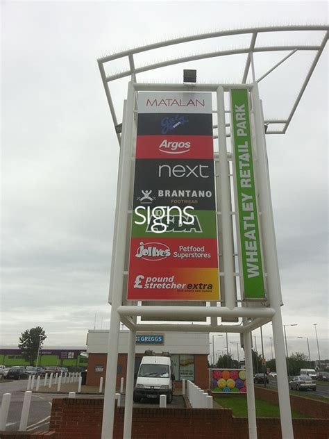Totem Signs Shop Signage Solutions In Signs