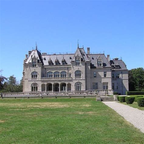 Mansion At Newport Rhode Islands Cliff Walk Mansions New England