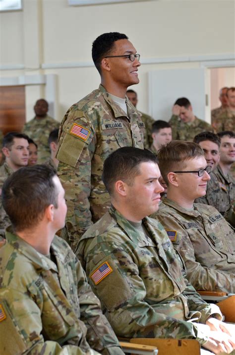 Dvids Images Usareur Commander Visits Soldiers In Lithuania Image