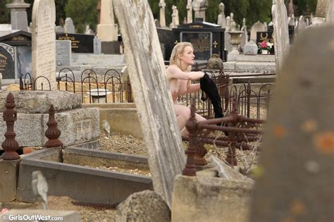 Naked In The Cemetery Photos Porn