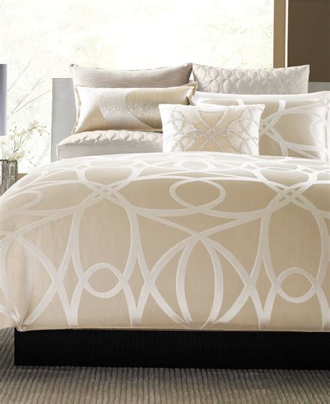 Shop beds furniture on sale from macy's! Hotel Collection Oriel Bedding Collection - Sale ...