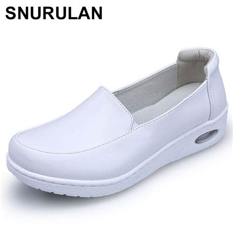 Snurulan 2018 Four Seasons Woman White Nurse Shoes Women Platform Soft