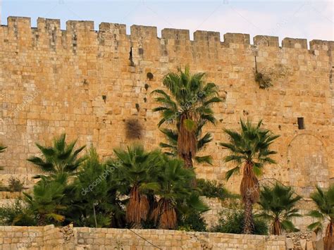 Jerusalem The Old City Walls — Stock Photo © Rvc5pogod 1477050