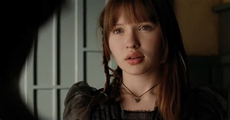 31 Emily Browning Lemony Snicket Background Istari Gallery
