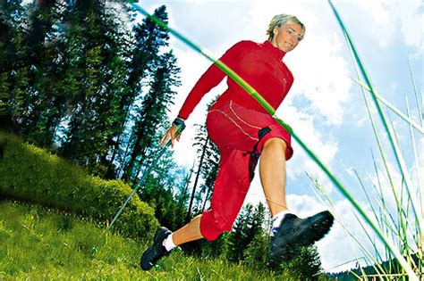 She married andreas drechsler in july 1984 and competed as heike drechsler from then on. Nordic Walking: Technik-Tipps von Heike Drechsler - FIT ...