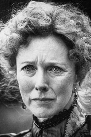 Jika anda penasaran bagaiman seru nya film ini , mungkin anda bisa membaca sedikit rangkuman sinopsis yang sudah kami tulis ,agar anda memiliki sedikit gambaran bagaimana jalan cerita film ini sebelum anda streaming online atau download film ini. Voir Space Cowboys (2000) en streaming complet ...