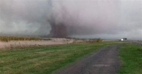 Un Tornado Y Fuertes Tormentas Eléctricas Afectaron A Varias Localidades Del Gran Buenos Aires Y