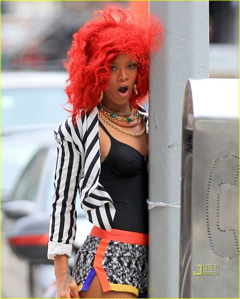 rihanna what s my name video preview photo 2482960 rihanna pictures just jared