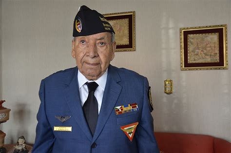 El 8 de diciembre de 1941, el congreso de los estados unidos declaró la guerra al imperio de japón en respuesta al ataque sorpresa de ese país en pearl harbor el día anterior. Esta era la vida de los pilotos mexicanos en la Segunda ...