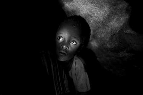 Sudanese Hide In Nuba Caves To Survive Government Bombs The New York
