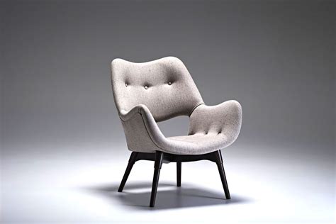 Australian Made And Custom Furniture B210b210h Tv Chair Iconic
