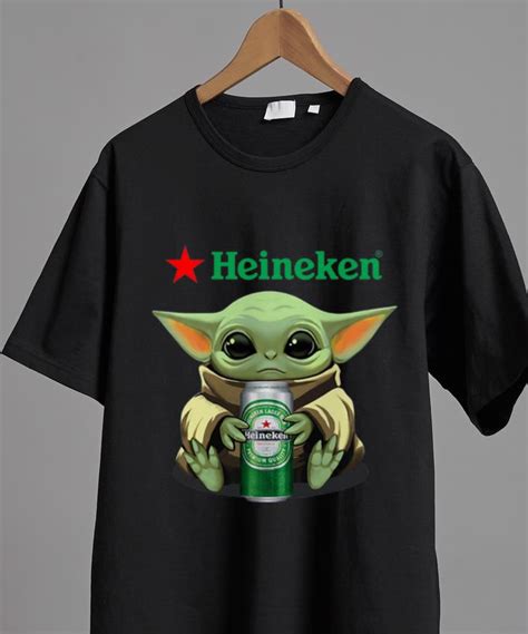 Top Star Wars Baby Yoda Hug Heineken Beer Lovers Shirt Hoodie Sweater
