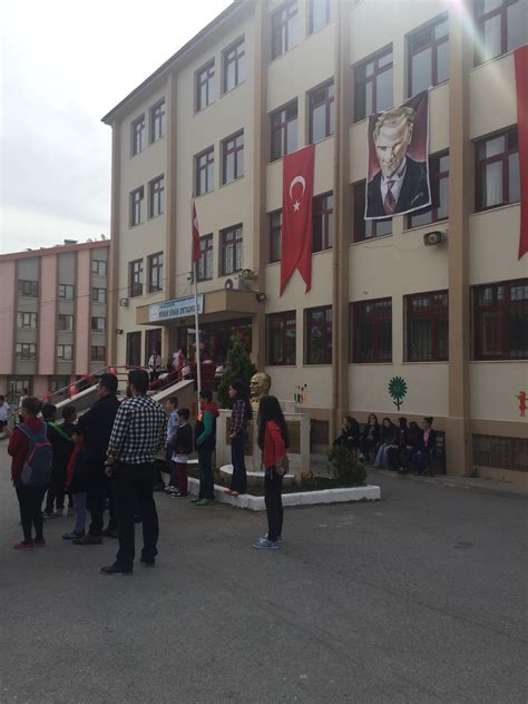 Mimar Sinan Ortaokulu Göktürk Derviş Özdemir Caddesi 06670 Çankaya