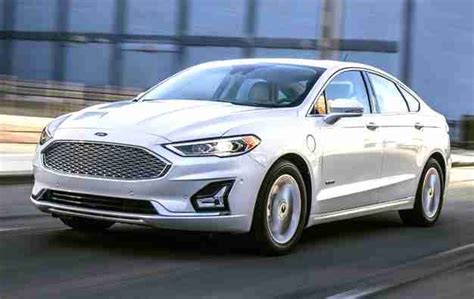 Geçtiğimiz günlerde ford mondeo' nun subaru outback gibi bir model üreteciğne dair haberler çıkmıştı. 2022 Ford Fusion Wagon | Ford fusion energi, Wagon