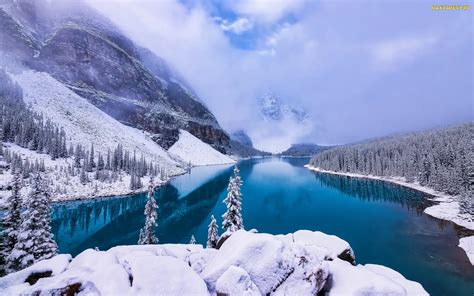 Tapety Zdjęcia Kanada Jezioro Moraine Drzewa Góry Park Narodowy