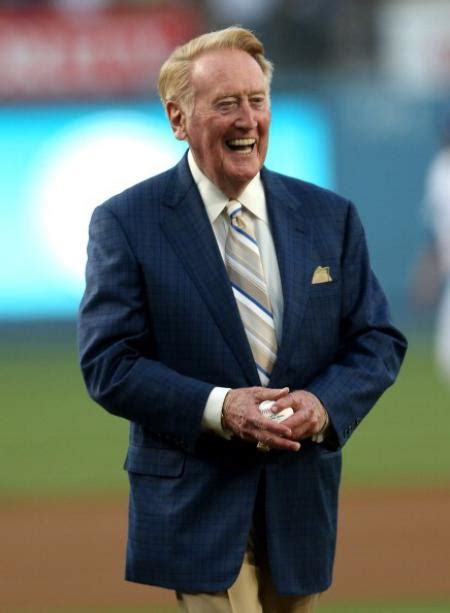Born in batu pahat, johor in 1952, vincent tan has worked as an insurance agent and clerk before he actually decided to engage into business. Vin Scully Net Worth 2018: Hidden Facts You Need To Know!