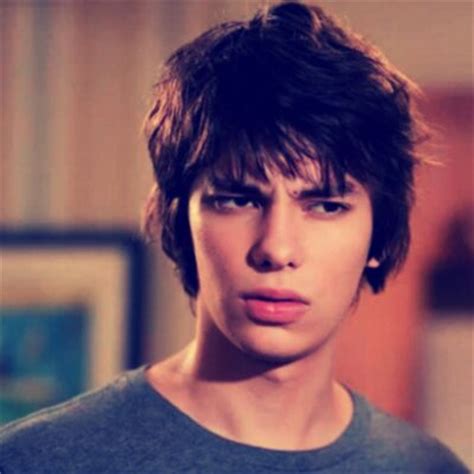 He often serves as an antagonist but serves as the deuteragonist in the film version of rodrick rules. Rodrick Heffley (@PunkRockerRodi) | Twitter