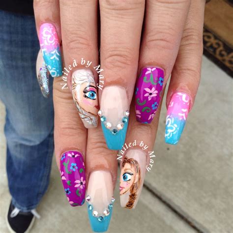 Frozen Elsa And Ana Nails Ongles Faux Ongles Elsa