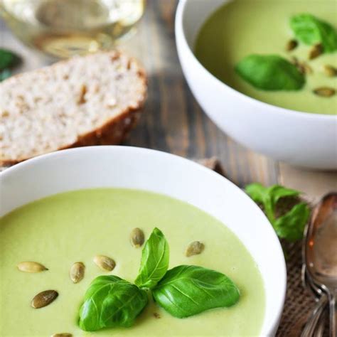 Bagi penggemar makanan berkuah, sop iga menjadi salah satu rekomendasi menu yang cocok untuk lauk makan siang anda. Vegan Cream of Celery Soup Recipe | Yummly | Resep | Resep sup, Makanan, Resep makanan
