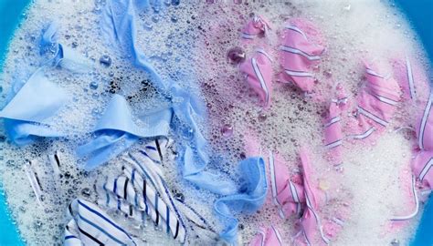 Color Clothes Soak In Powder Detergent Water Dissolution Laundry