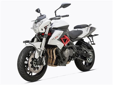 It also has all of those attributes that would make it an excellent touring machine. Benelli relaunches TNT 300, 302R, TNT 600i motorcycles ...