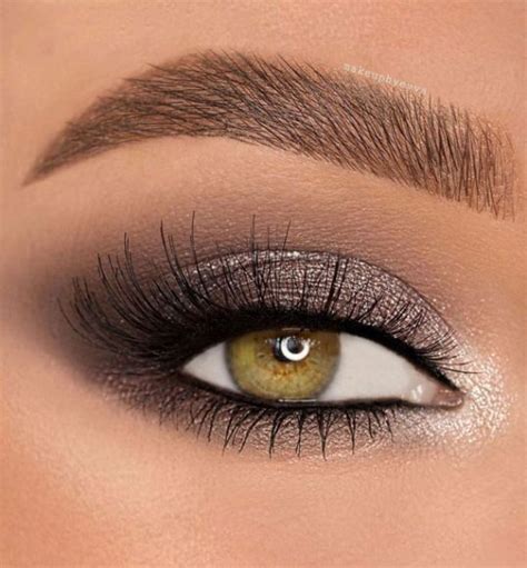 29 Winter Makeup Trends Freshen Up Your Look This Winter Shimmery