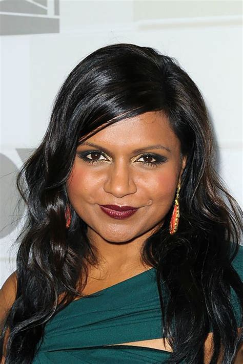 Mindy Kalings Soft Curls Womansday Fat Face Haircuts Haircuts For Round Face Shape Hair For