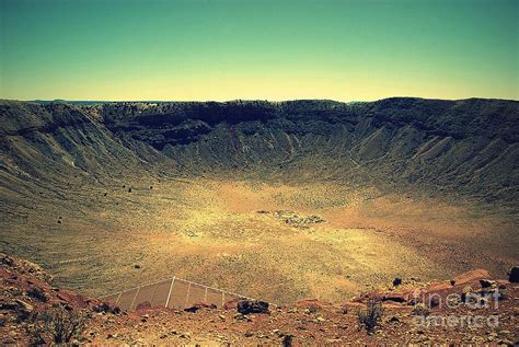 The Meteor Crater In Az 2 By Susanne Van Hulst In 2020 Meteor Crater