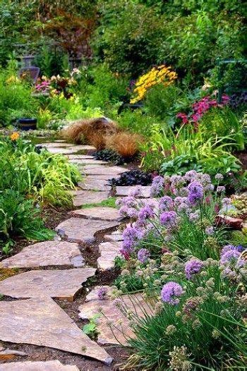 60 On Budget Garden Walk Path Ideas For An Easy Movement Around The