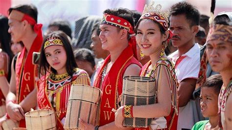 Festival Budaya Dayak Ke 1 Kalimantan Barat Di Bengkayang Berikut