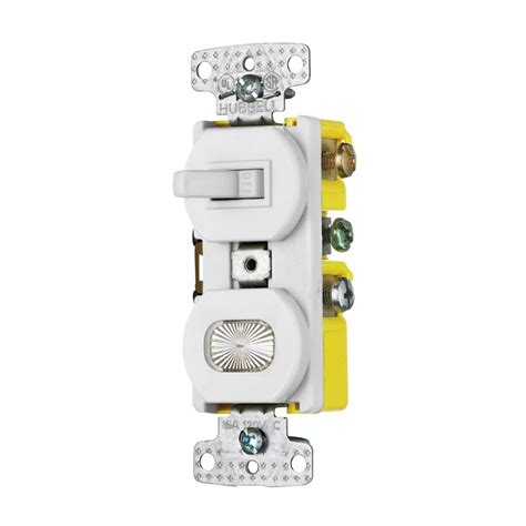 Hubbell 15 Amp Single Pole White Combination Light Switch At