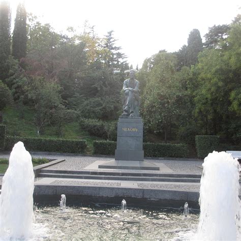 Ap Chekhov Monument Yalta Tutto Quello Che Cè Da Sapere