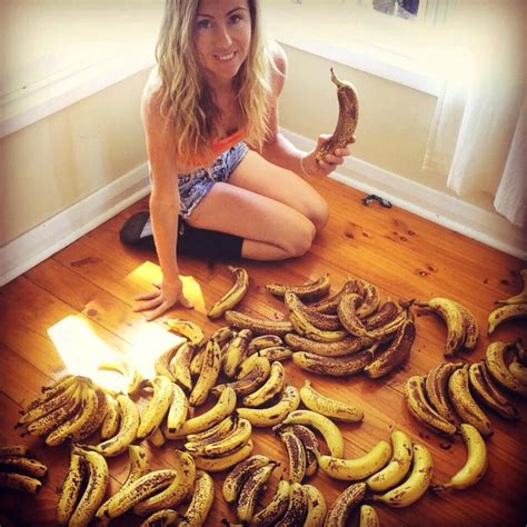 Womans Fruity Diet Has Her Eating Up To 51 Bananas A Day Banana Girl Diet Banana Girl Banana