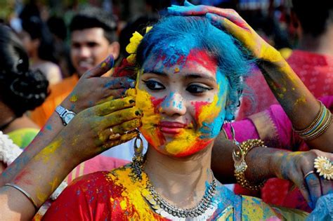 Happy Holi Images Messages And Quotes As Millions Celebrate Festival